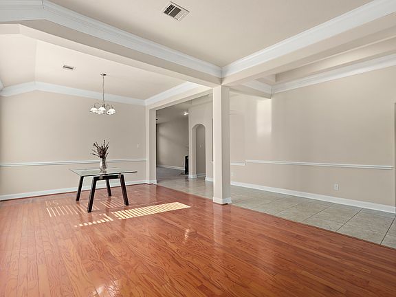 5th image of 5026 Gulf Stream Ln