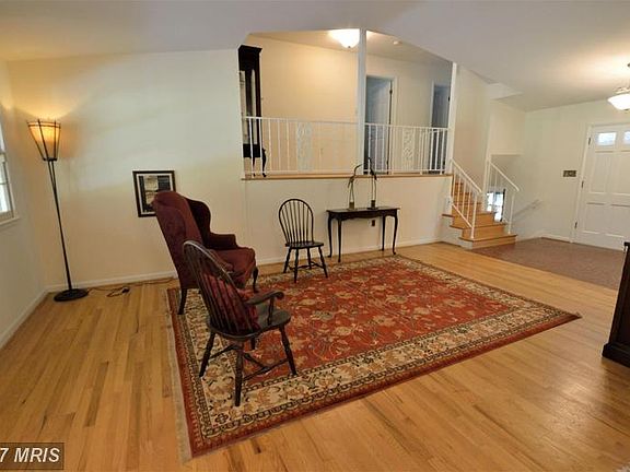 4th image of 4804 Dodson Dr