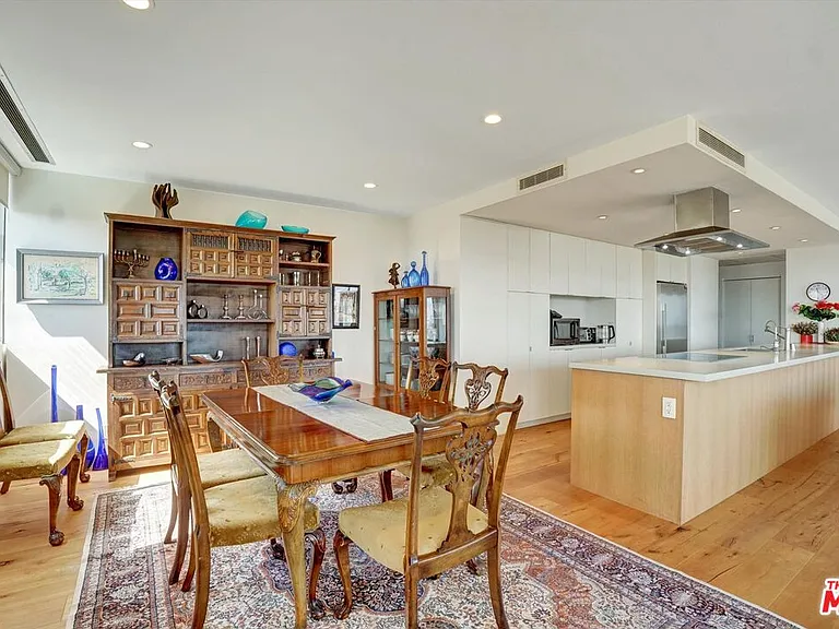 2160 Century Park E #1406 — Photo 26