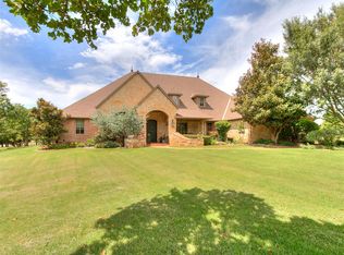 1615 Manchester Ave, Edmond, OK 73034