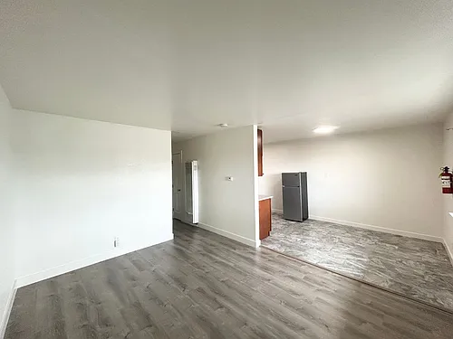 3800 Waller Ave Photo 1