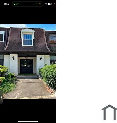 2 bed, 1072 sqft, $1,700 — Photo 2