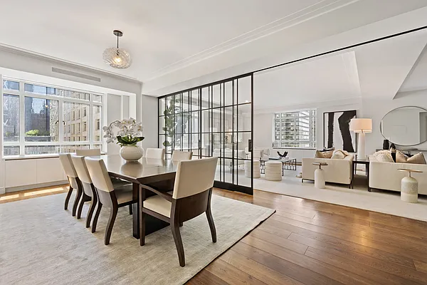 Dining area, photo 1