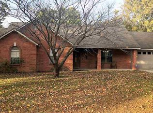 1208 W Main St, Trumann, AR 72472