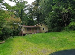 510 Hochberg Rd, Pittsburgh, PA 15235