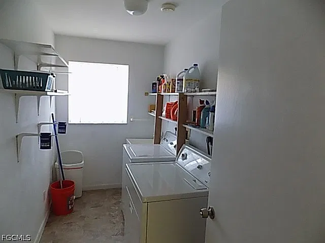 3 bed, 2.0 bath, 1757 sqft, $4,000 — Photo 2
