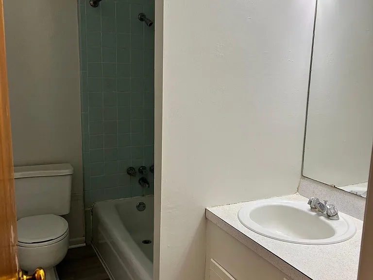 124 N 38th Ave #3 — Photo 3