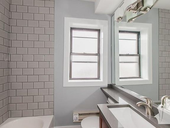 2nd image of 550 W Arlington Pl APT 104