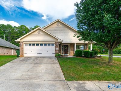 2835 Slate Dr SW, Huntsville, AL, 35803