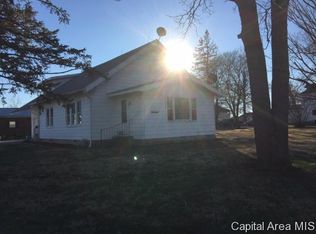 401 W Illinois St, Assumption, IL 62510