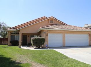 1412 Windrider St, San Jacinto, CA 92582
