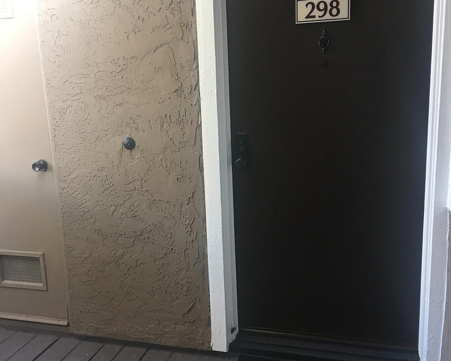 1st image of 2318 Catalina Cir APT 298
