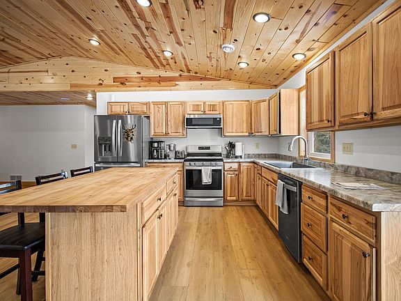 5th image of 70288 Sherman Rd