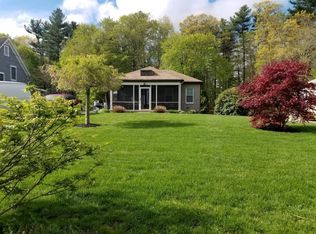 16 School St, Hanover, MA 02339