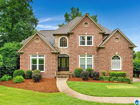 5012 Lake Crest Cir, Birmingham, AL 35226