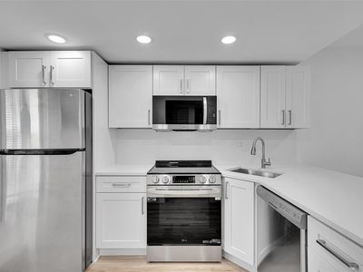 5980 NW 64th Avenue #111, Fort Lauderdale, FL, 33319