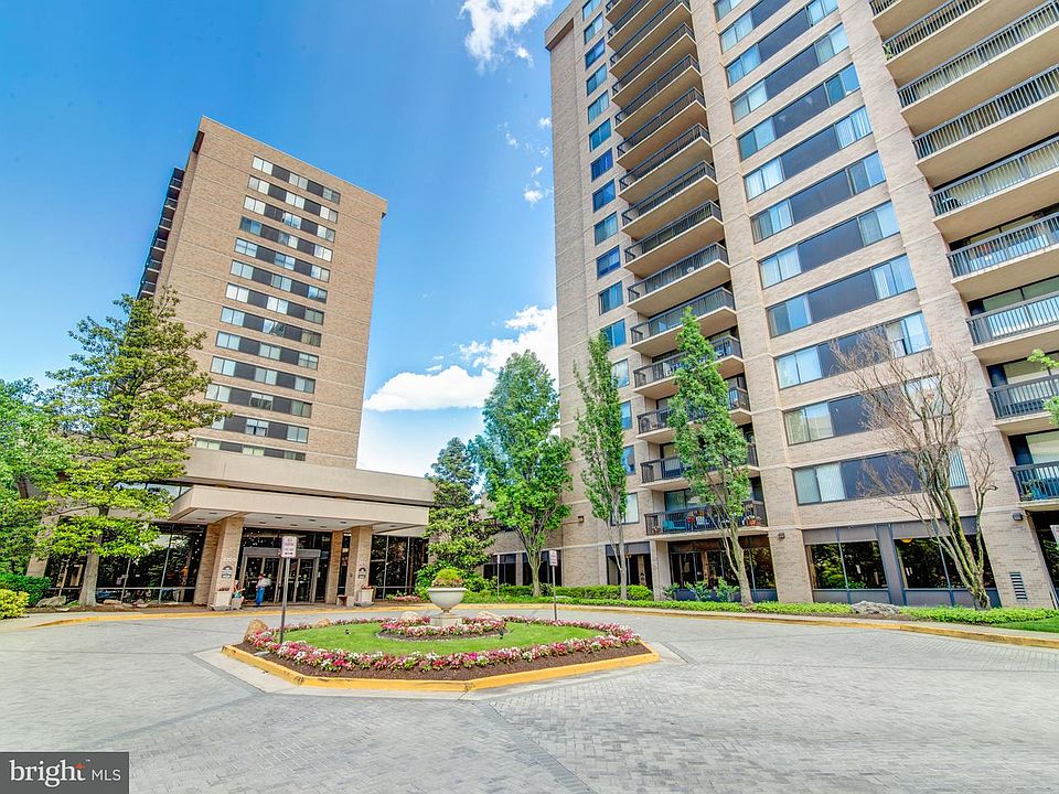 1st image of 3713 S George Mason Dr APT 1601W