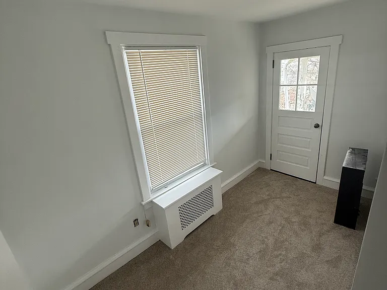 1554 Delaware Ave — Photo 6