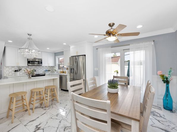 (undisclosed Address)