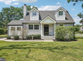 421 Prosser Ave, Williamstown, NJ 08094