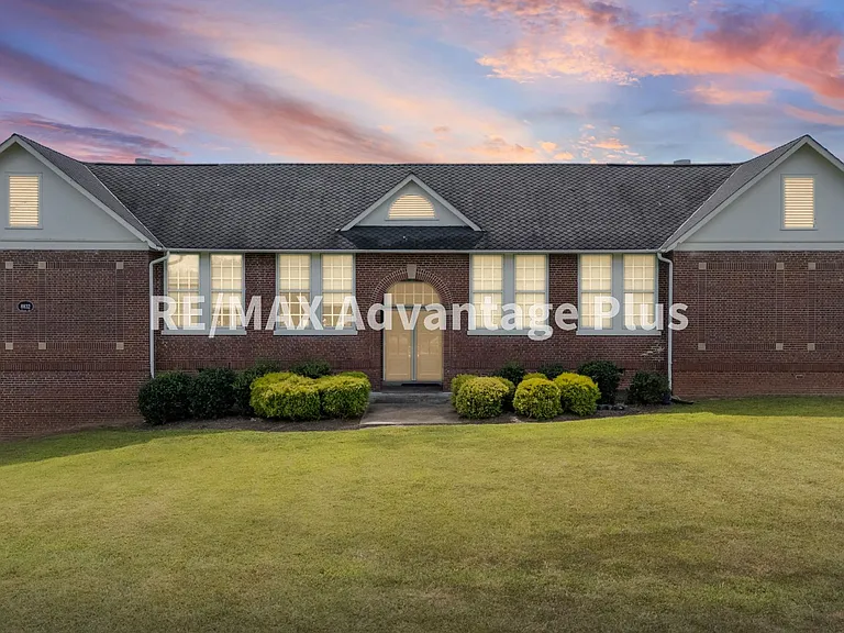 8832 Abilene Rd — Photo 3