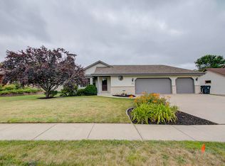 N171W20280 Highland Rd, Jackson, WI 53037