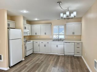 14611 SE Lone Pine Dr, Clackamas, OR 97015