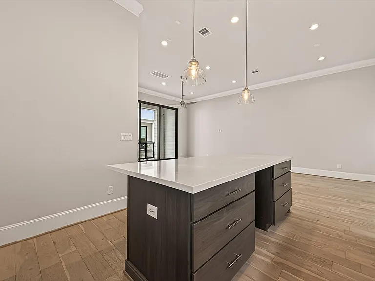 2218 Lou Ellen Ln #C — Photo 12