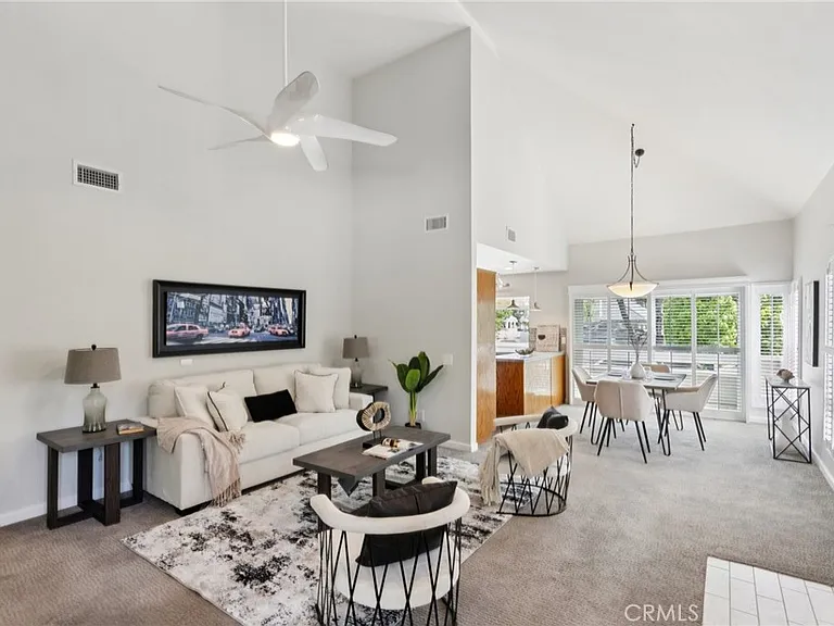 26107 McBean Pkwy — Photo 4