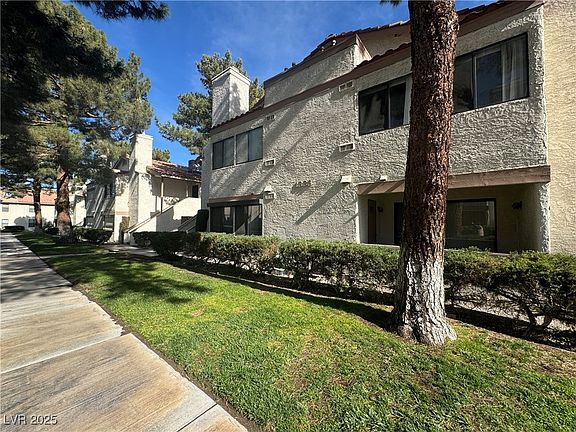 4th image of 1333 Del Mar St #202