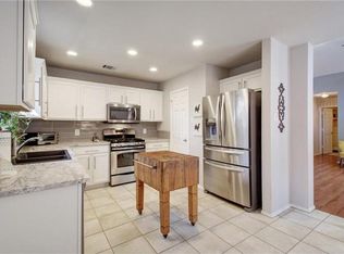 803 Chiselpoint Cv, Round Rock, TX 78681