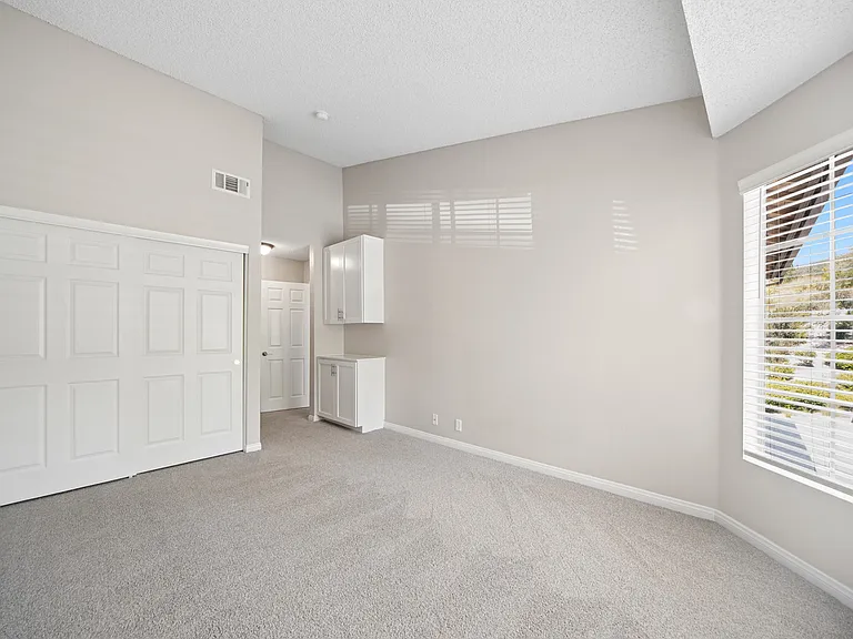 Paloma Summit Condominium Rentals — Photo 27