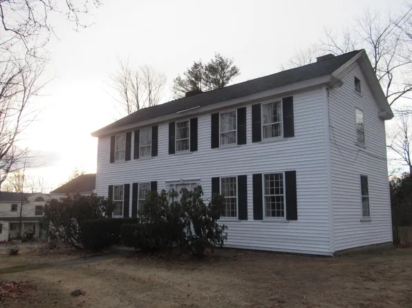 16 Chester Road, Derry, NH 03038