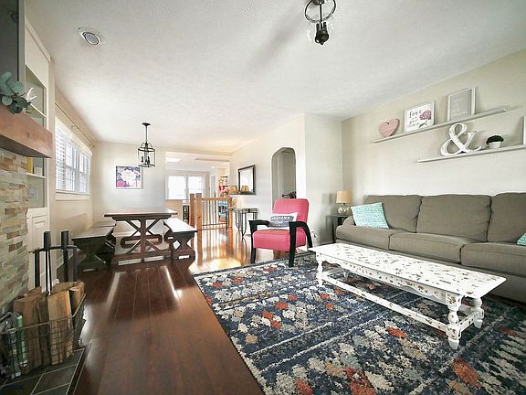 5th image of 6011 Norwaldo Ave