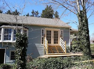 1008 Hillcroft Rd, Browns Summit, NC 27214