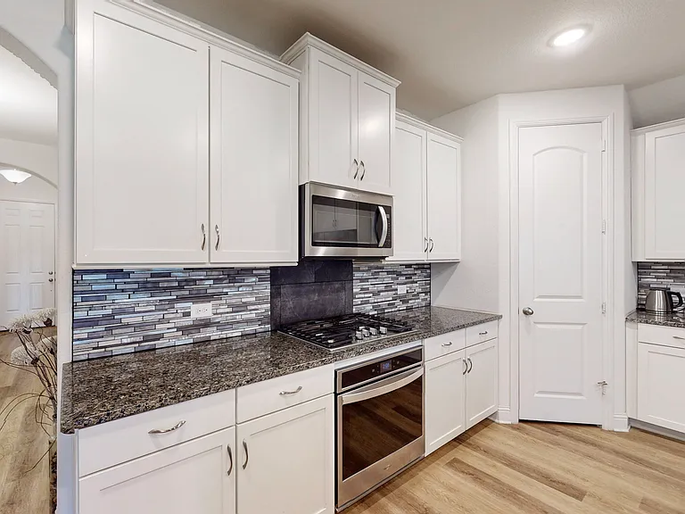 6112 Whale Rock Ct — Photo 12