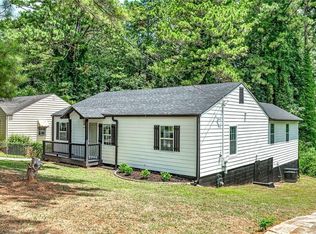 2146 Castlewood St, East Pt, GA 30344