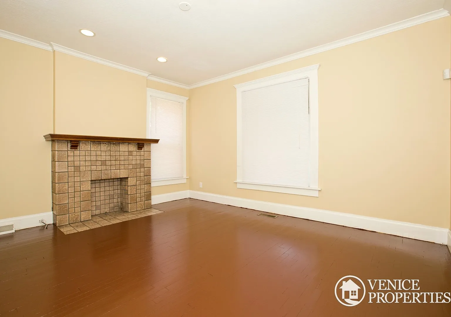 7 Bedroom on OSU Campus — Photo 2