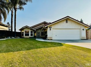 6921 Aztec Way, Bakersfield, CA 93308