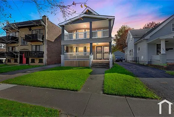 3 bed, $1,400 — Photo 2