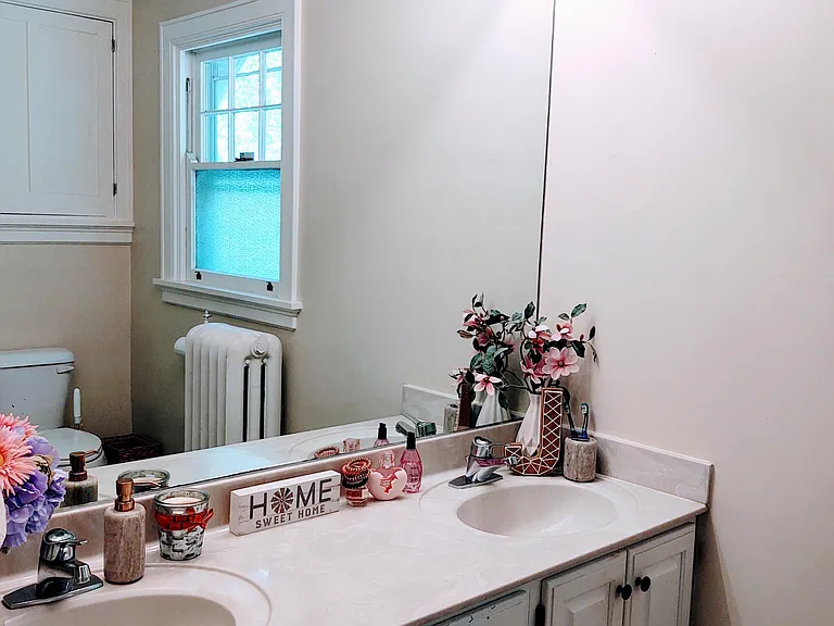 3542 Linwood Ave — Photo 15