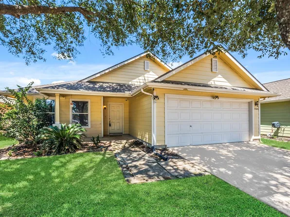 11626 Sardis Lake Dr, Tomball, TX 77375