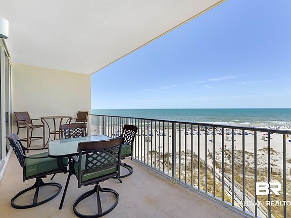 4th image of 455 E Beach Blvd Unit 402