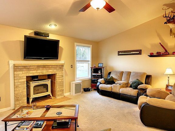 3rd image of 26201 48th Avenue Ct E