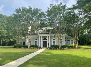 13624 Rue Royal Ln, Silverhill, AL 36576