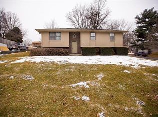 2910 County Line Rd, Saint Joseph, MO 64506