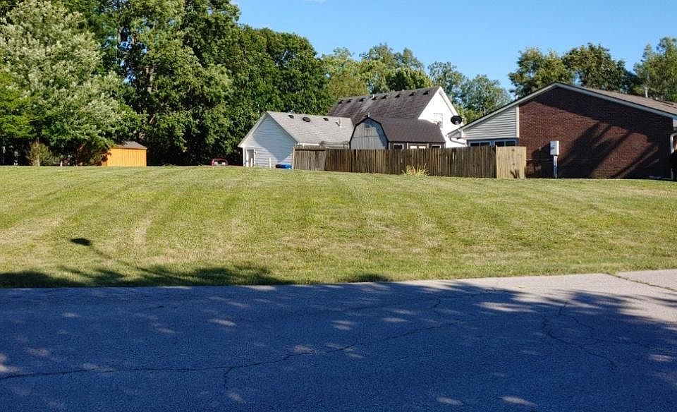 1st image of 103 Bristol Pl