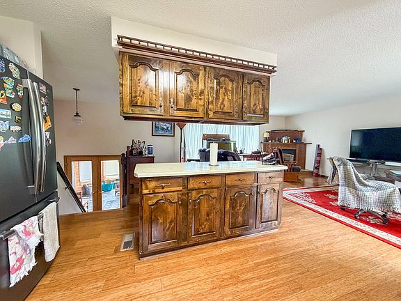5th image of 25651 Alvwood Rd NE
