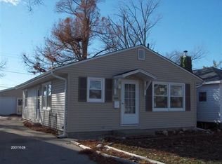 1614 S State St, Springfield, IL 62704