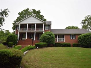 37 Murphey Dr, Jackson, TN 38305